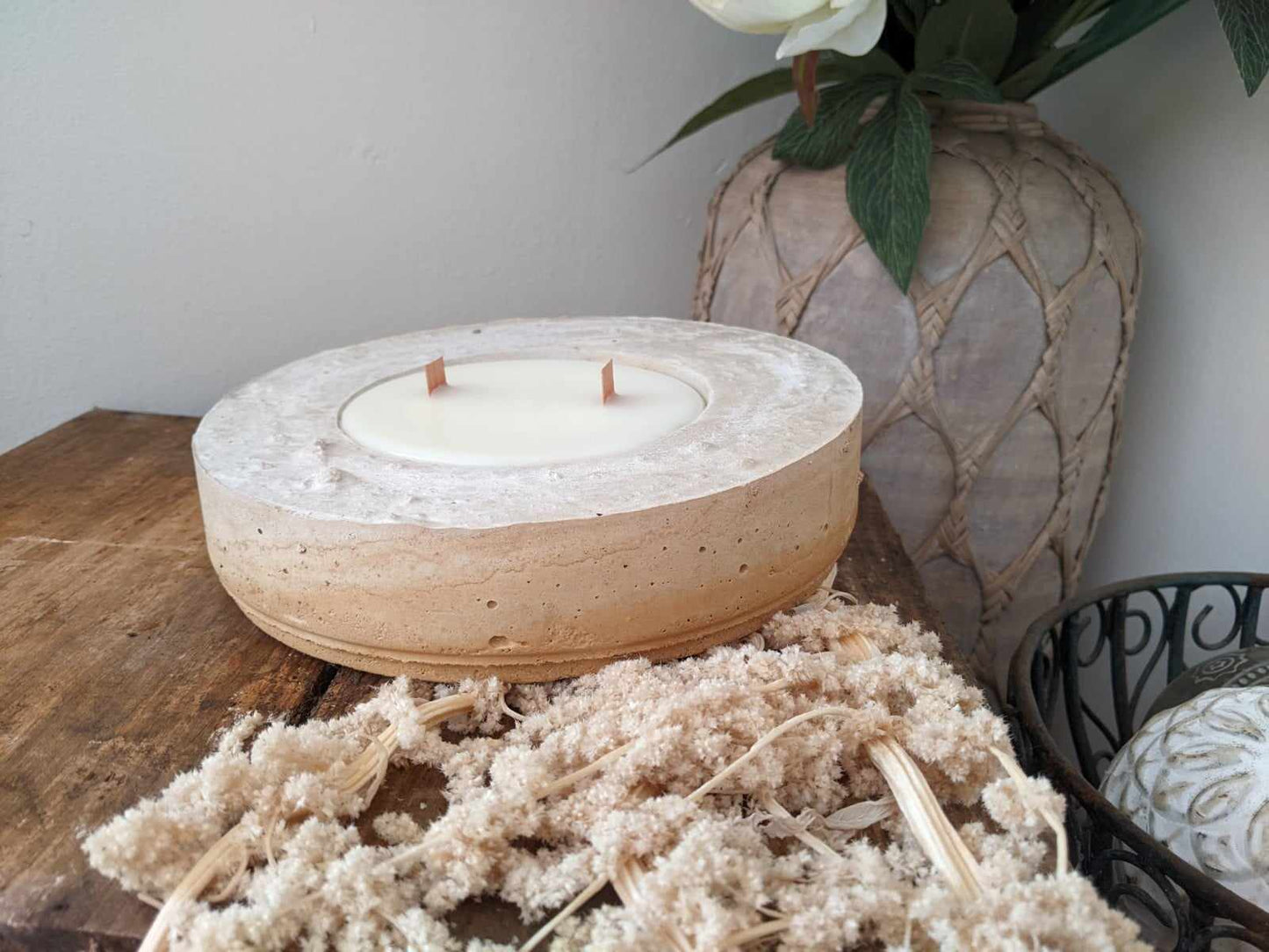 Rustic Cement Hand-poured Soy Wax Candle - Jasmine 350ml (I)
